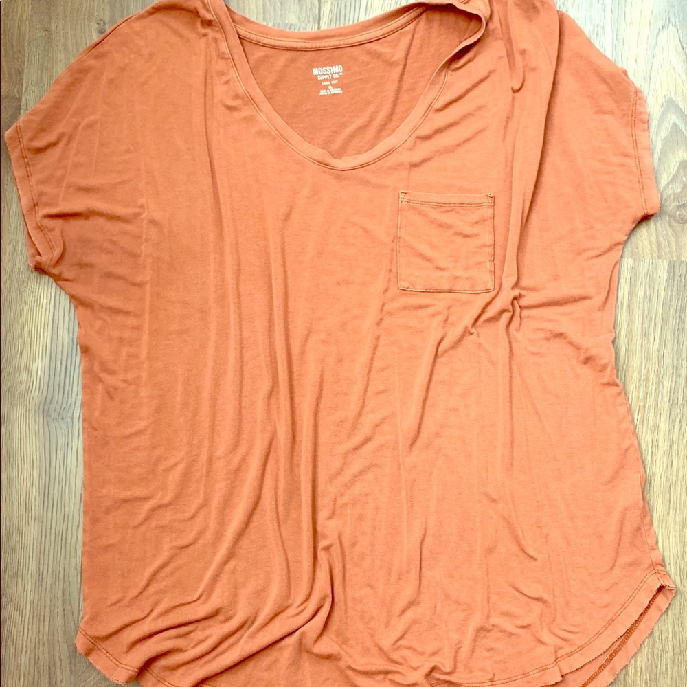 Pocket V-Neck Tee